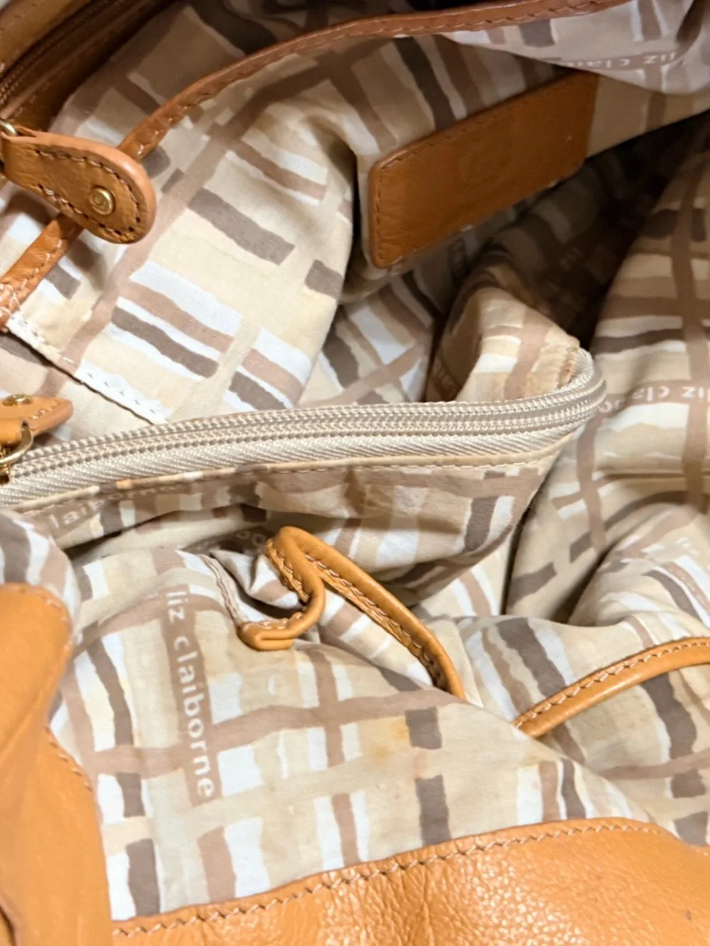 Liz Claiborne liz claiborne